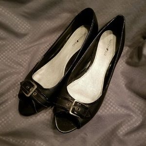 Black peep-toe buckled pumps, size 11W--NWOT